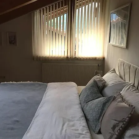 Apartment Seinerzeit - Kuschelige Dachwohnung *