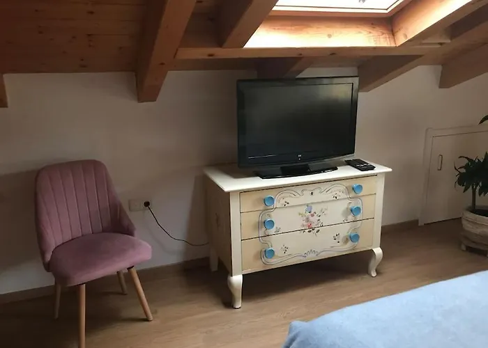 Seinerzeit - Kuschelige Dachwohnung